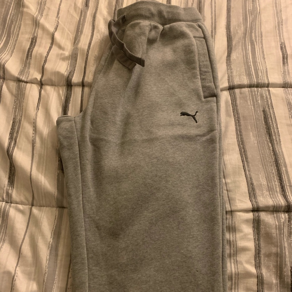Puma Grey sweats